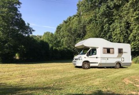 Wohnmobilstellplatz auf dem Golfplatz Pfullinger Hof