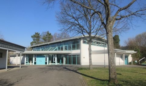 Mehrzweckhalle Niederhofen