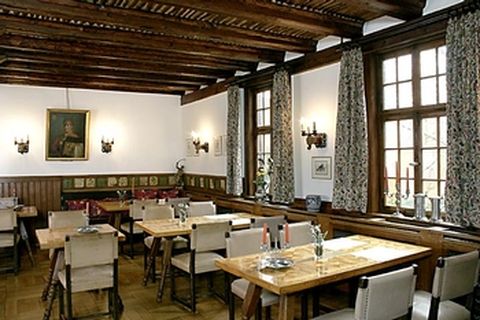 Gemütliche Gasträume